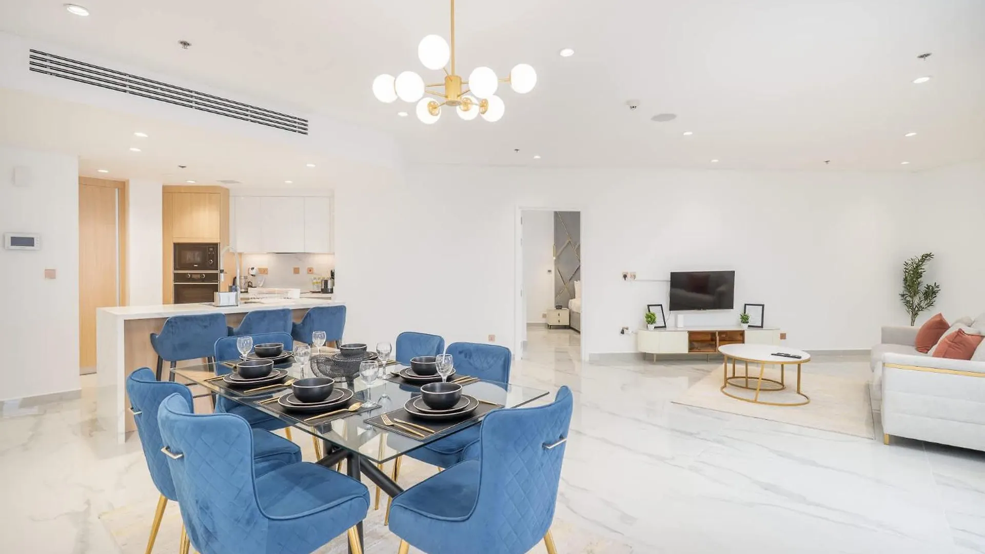 Apartment 2 Bedroom With Beautiful Full Palm Waters Views Dubai